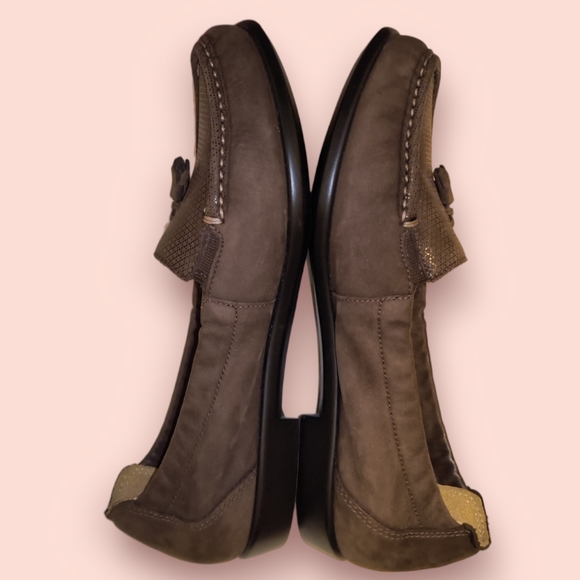 SAS Slip On Comfort Hope Loafers in Brown Turf Size 7.5 M (MSRP $169!) - Picture 7 of 16